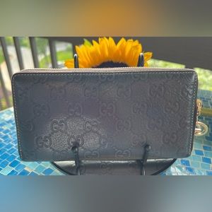 GUCCI Guccissima Zip Around Wallet